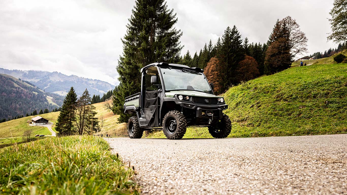 Gator universālie transportlīdzekļi, XUV865M, gatavs ceļam